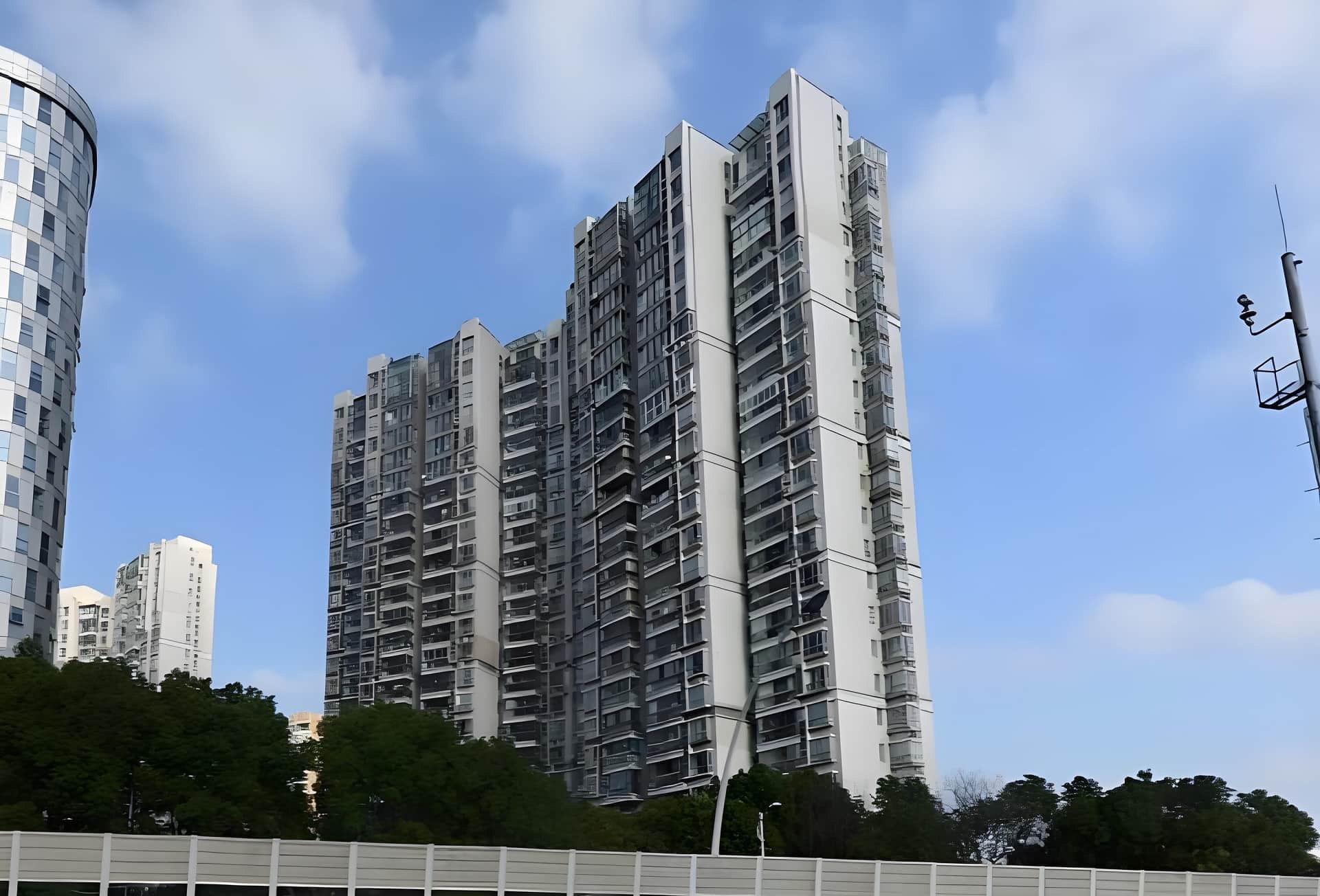 绿洲湖畔花园